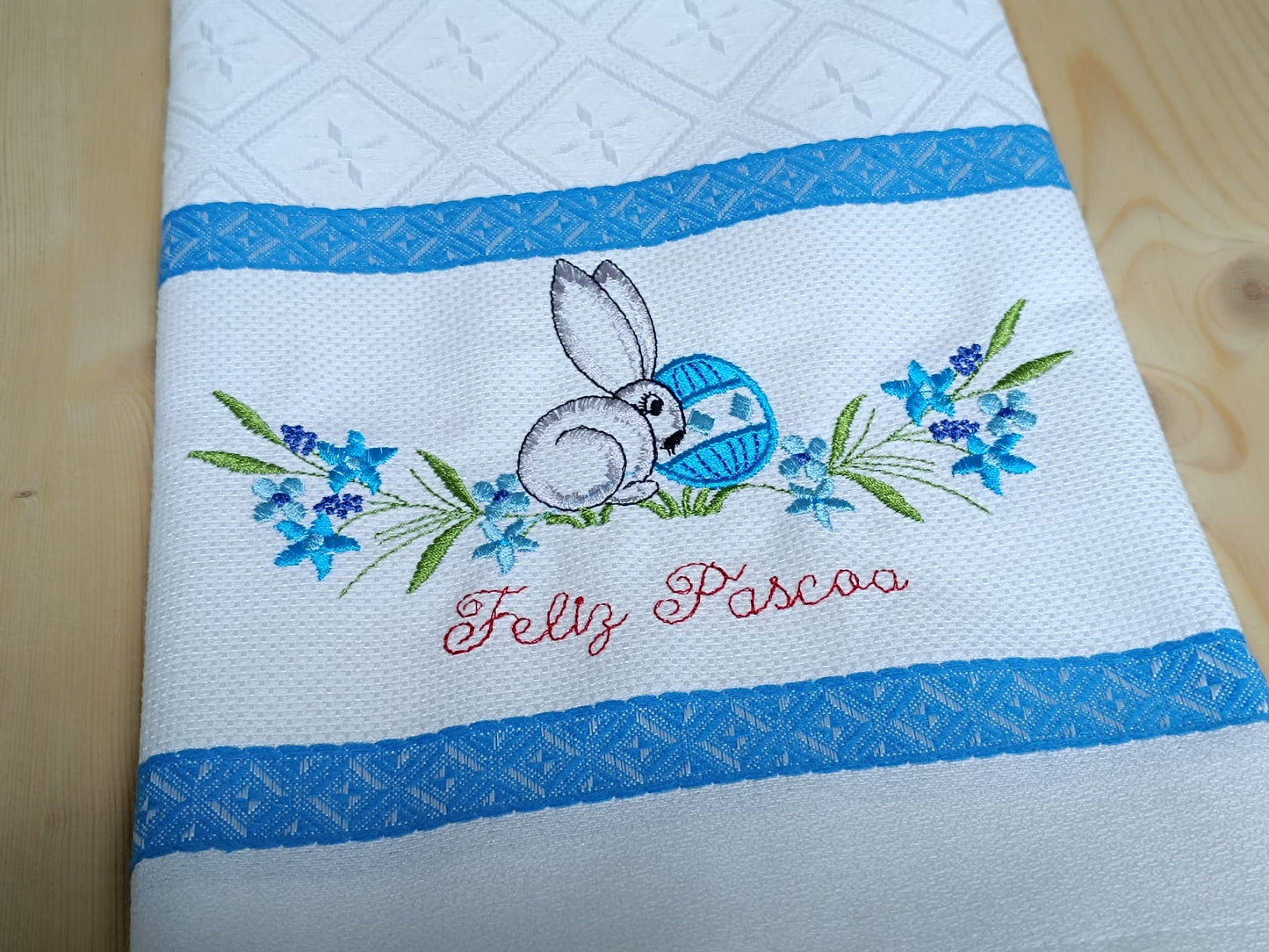Panos de Cozinha Bordados Sarja Páscoa- Coelho Feliz Páscoa