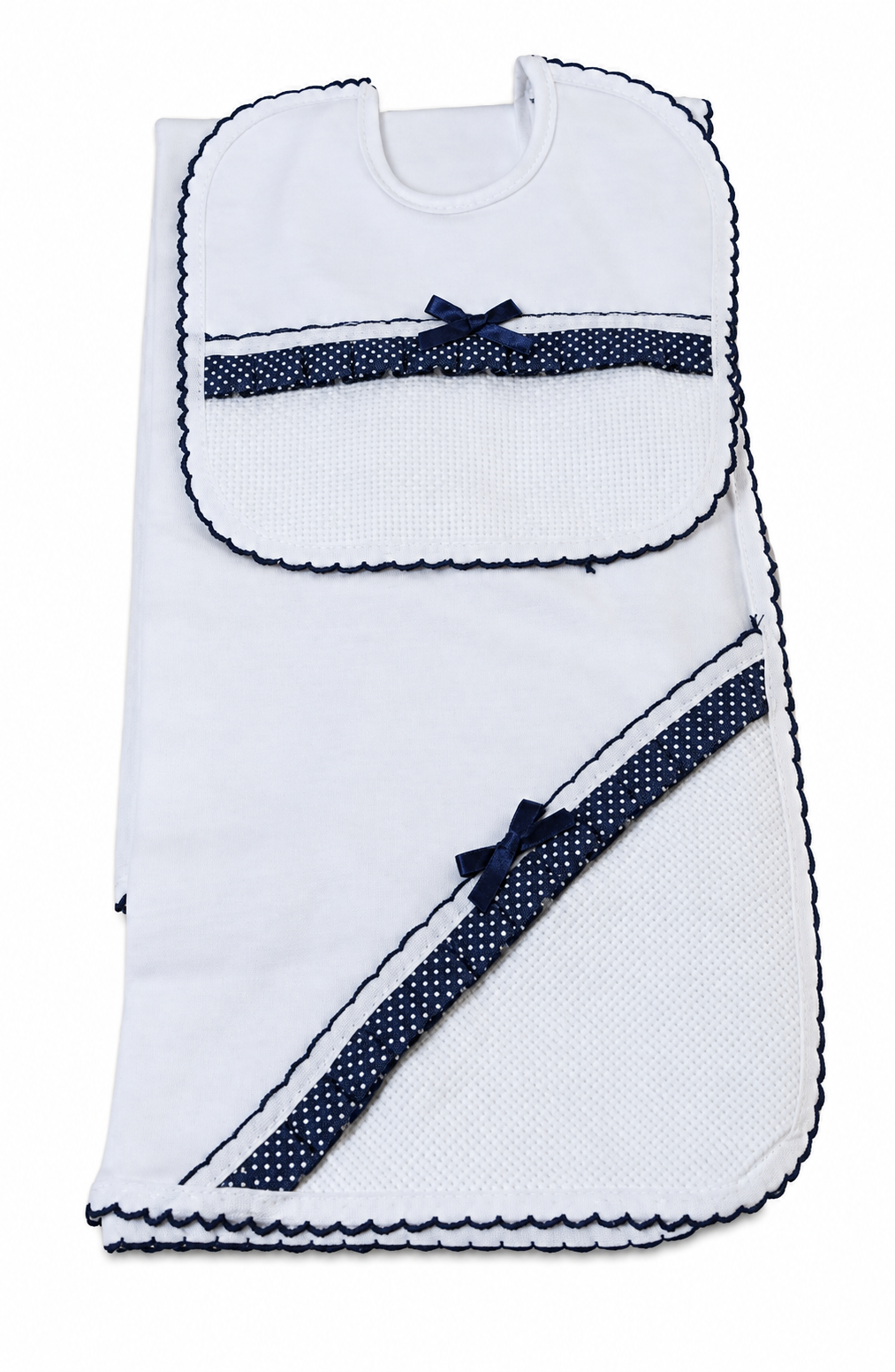 Conjunto de Bebé: Babete + Fralda para Bordar