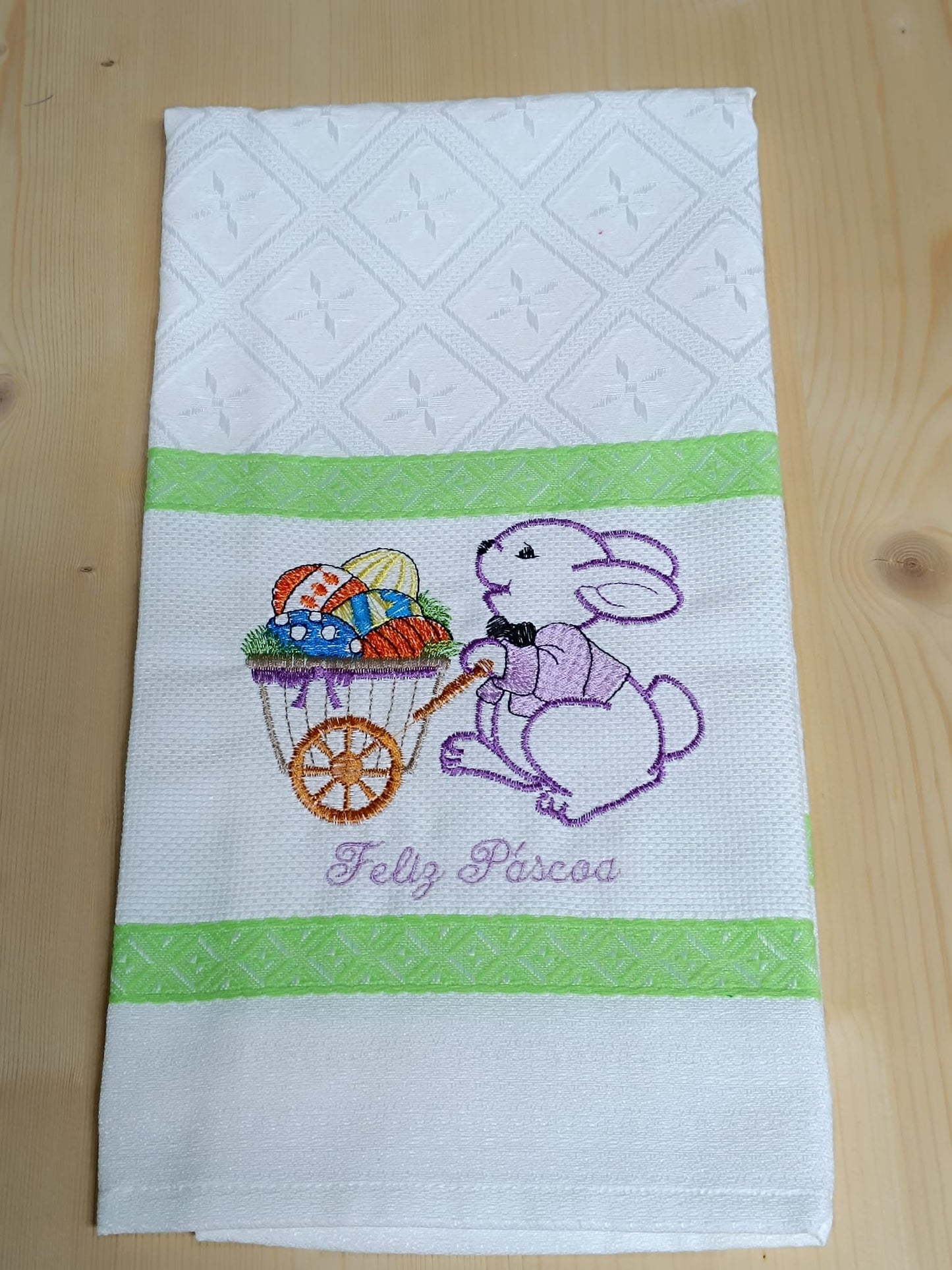 Panos de Cozinha Bordados Sarja Páscoa- Coelho com Carrinho com Ovos