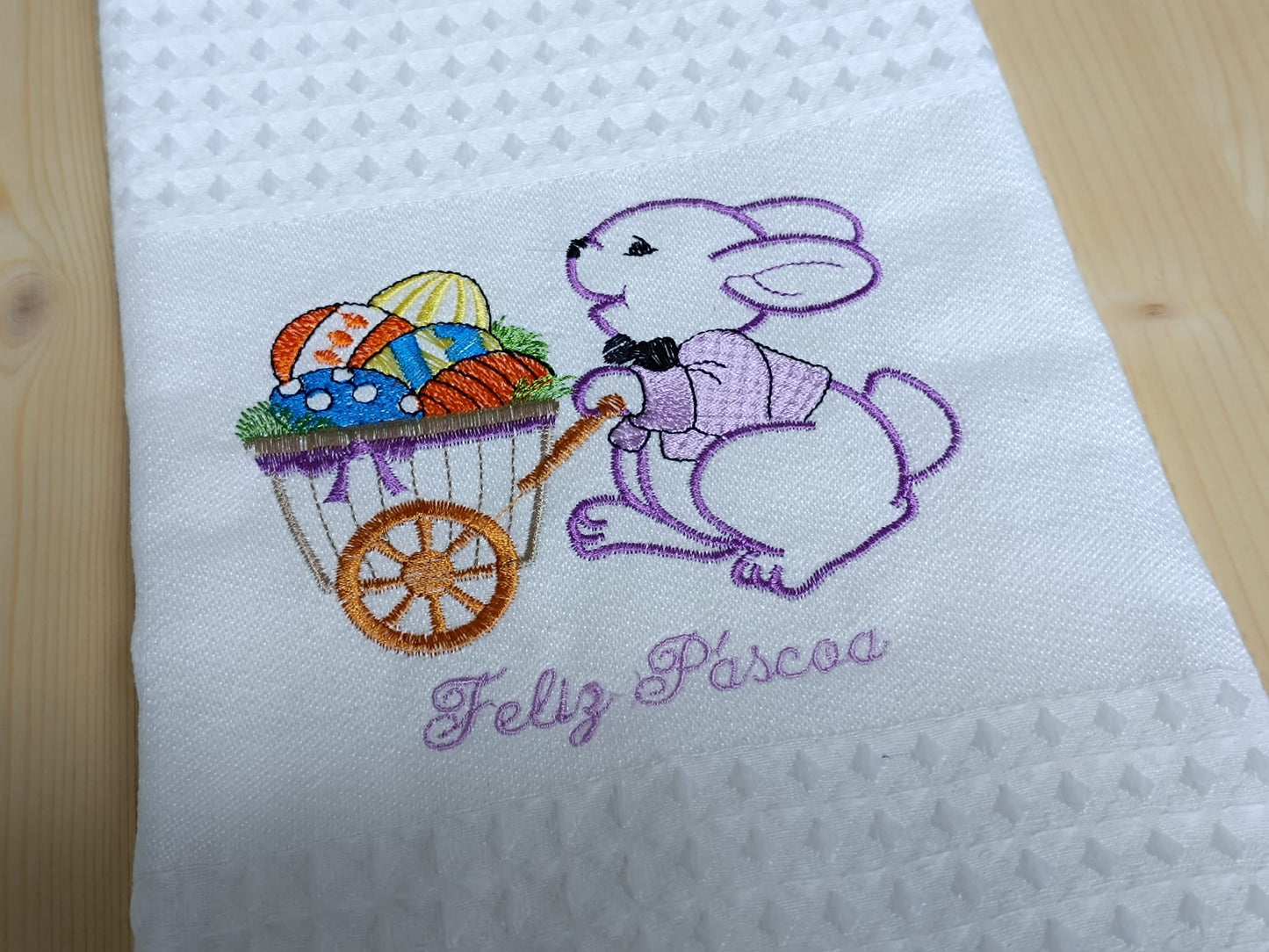 Panos de Cozinha Bordados Sarja Páscoa- Coelho com Carrinho