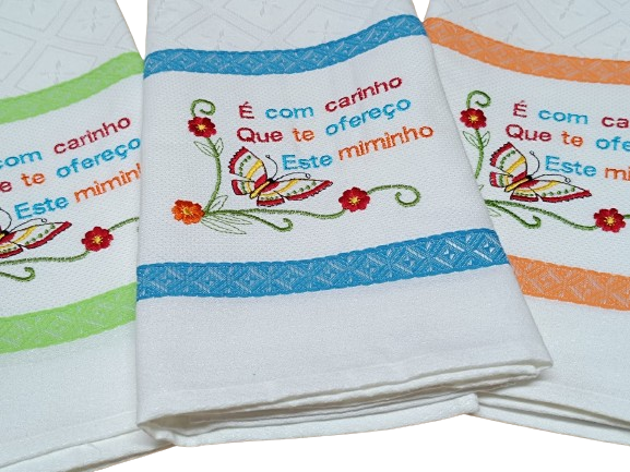 Panos de Sarja- É com Carinho Que te Ofereço este Miminho