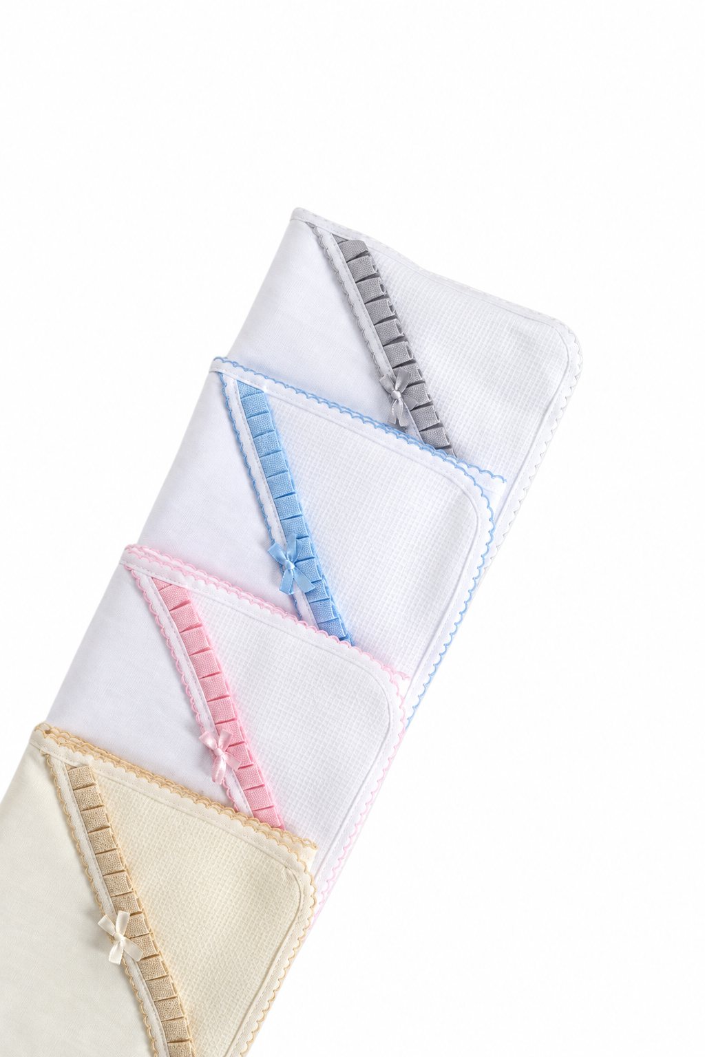 Conjunto de Bebé: Babete + Fralda para Bordar