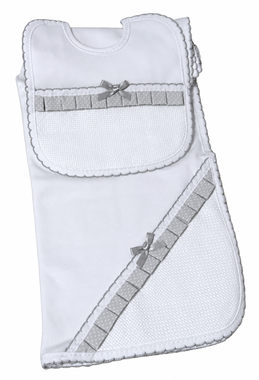 Conjunto de Bebé: Babete + Fralda para Bordar